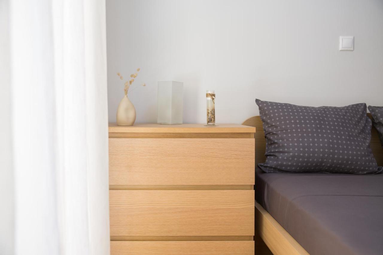 Lovely New Βuild Flat Near Metro - Free Parking Atenas Exterior foto